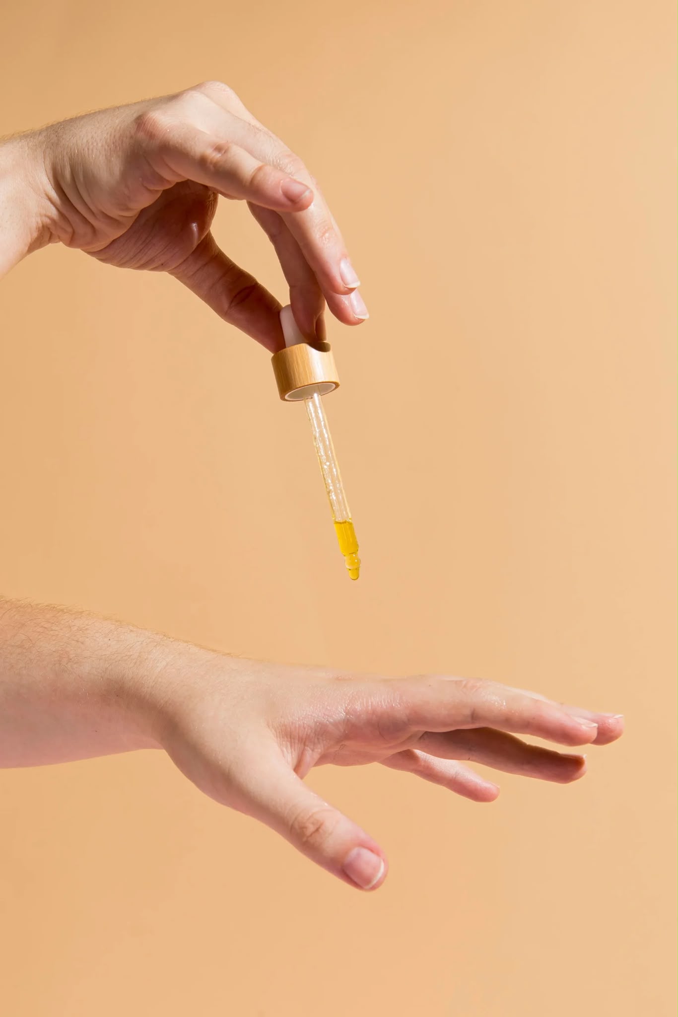 Handverjüngung Vitaminbehandlung bei EsteCenter Istanbul