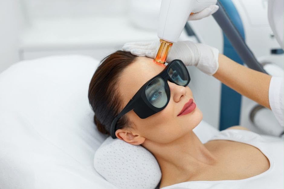Regenlite Laser-Behandlung bei EsteCenter Istanbul